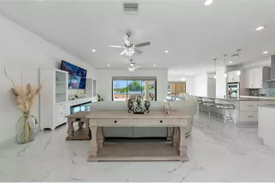 7505 27th Avenue W, Bradenton, FL 34209 - Photo 7