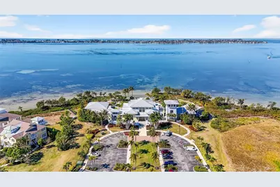 230 Sapphire Lake Drive #201, Bradenton, FL 34209 - Photo 61