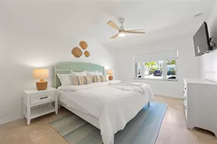 204 75th St, Holmes Beach, FL 34217 - Photo 31