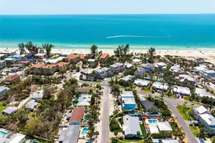 204 75th St, Holmes Beach, FL 34217 - Photo 5