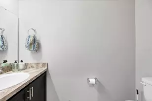 1314 Grantham Dr, Sarasota, FL 34234 - Photo 25