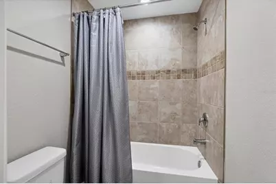 1314 Grantham Drive, Sarasota, FL 34234 - Photo 21