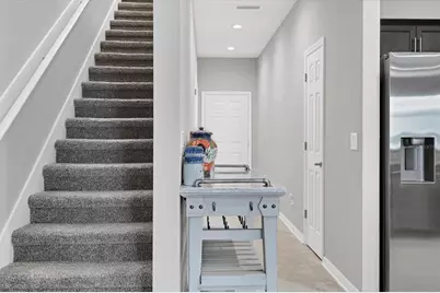 1314 Grantham Drive, Sarasota, FL 34234 - Photo 11