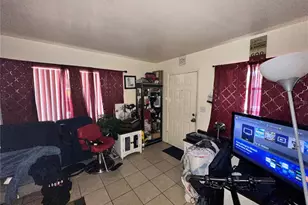 1487 Laura St, Clearwater, FL 33755 - Photo 5