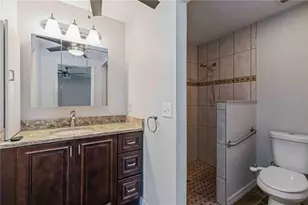 4202 Center Pointe Ln, Sarasota, FL 34233 - Photo 27