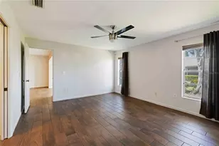 4202 Center Pointe Ln, Sarasota, FL 34233 - Photo 25