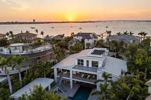 1365 Harbor Dr, Sarasota, FL 34239 - Photo 73