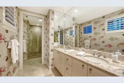 2052 Benjamin Franklin Drive #D702, Sarasota, FL 34236 - Photo 25