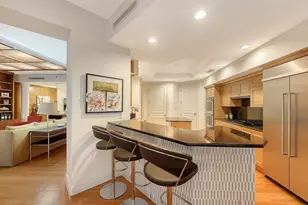 2052 Benjamin Franklin Dr, Sarasota, FL 34236 - Photo 15