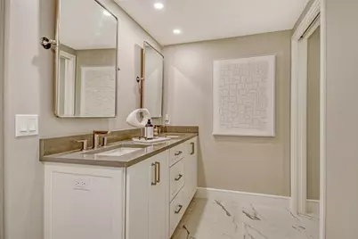 2105 Gulf Of Mexico Drive #3303, Longboat Key, FL 34228 - Photo 25