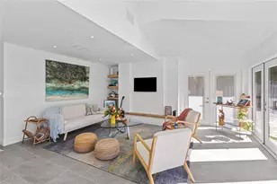 624 St Judes Dr, Longboat Key, FL 34228 - Photo 5