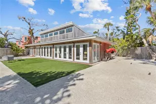 624 St Judes Dr, Longboat Key, FL 34228 - Photo 33