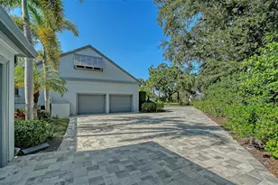 76 Osprey Point Dr, Osprey, FL 34229 - Photo 9