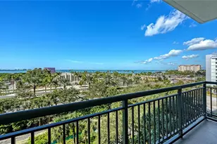 800 N Tamiami Trail, Sarasota, FL 34236 - Photo 11