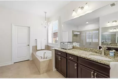 12106 Perennial Place, Lakewood Ranch, FL 34211 - Photo 21