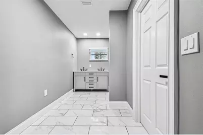 1811 Marilyn Avenue, Bradenton, FL 34207 - Photo 57