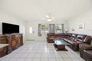 2811 17th Ave W, Bradenton, FL 34205 - Photo 7