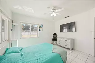 2811 17th Ave W, Bradenton, FL 34205 - Photo 17