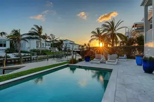 1516 Sandpiper Ln, Sarasota, FL 34239 - Photo 13