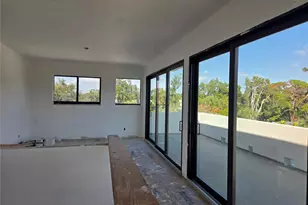 1755 8th St, Sarasota, FL 34236 - Photo 3