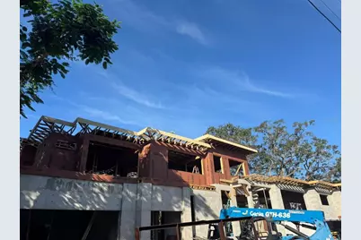 2100 McClellan Drive, Sarasota, FL 34239 - Photo 13