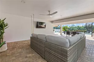 8008 Midnight Pass Rd, Sarasota, FL 34242 - Photo 41