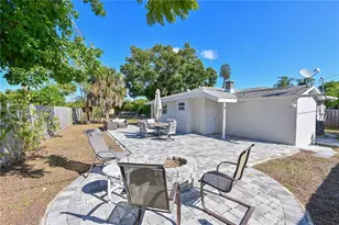 1712 63rd Ave W, Bradenton, FL 34207 - Photo 5