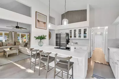 1046 Greystone Lane, Sarasota, FL 34232 - Photo 9