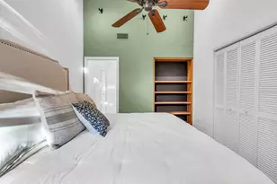 1046 Greystone Ln, Sarasota, FL 34232 - Photo 35