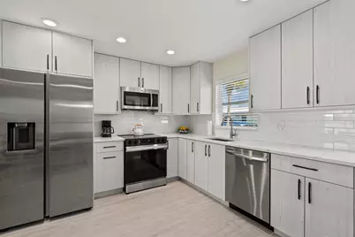 5830 Midnight Pass Road #63, Sarasota, FL 34242 - Photo 3