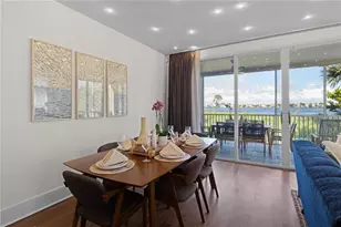 301 17th St N, Bradenton Beach, FL 34217 - Photo 11