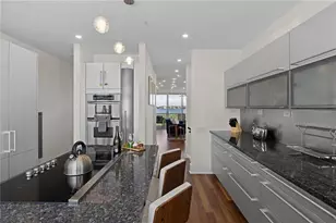 301 17th St N, Bradenton Beach, FL 34217 - Photo 25