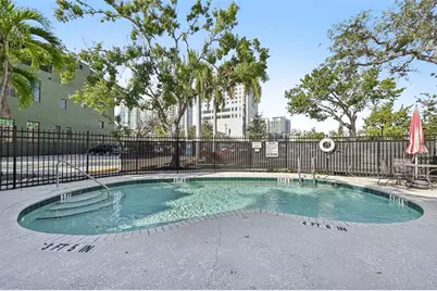 1221 N Palm Avenue #207, Sarasota, FL 34236 - Photo 23