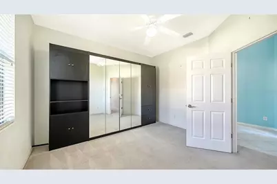 4160 Mackay Falls Terrace, Sarasota, FL 34243 - Photo 33