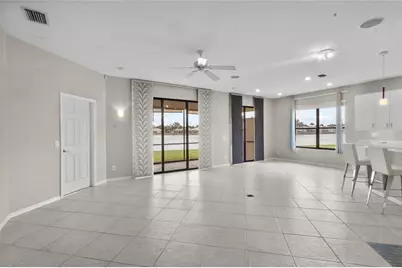 4160 Mackay Falls Terrace, Sarasota, FL 34243 - Photo 15