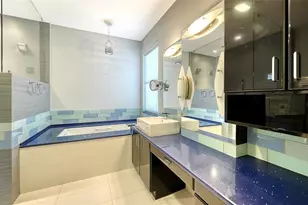 4160 MacKay Falls Terrace, Sarasota, FL 34243 - Photo 27