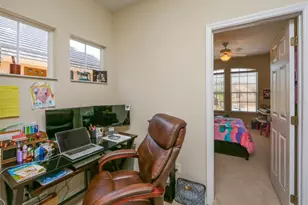 8114 Villa Grande Ct, Sarasota, FL 34243 - Photo 11