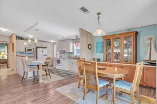 8416 Imperial Cir, Palmetto, FL 34221 - Photo 7