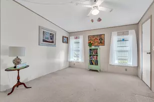 8416 Imperial Cir, Palmetto, FL 34221 - Photo 23