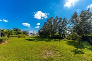 290 Rotonda Blvd E, Rotonda West, FL 33947 - Photo 53