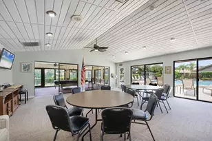 3861 Wilshire Cir W, Sarasota, FL 34238 - Photo 45