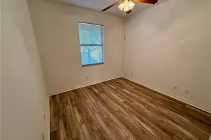 819 Fairwaycove Ln, Bradenton, FL 34212 - Photo 19