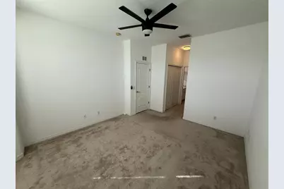 819 Fairwaycove Lane #203, Bradenton, FL 34212 - Photo 15