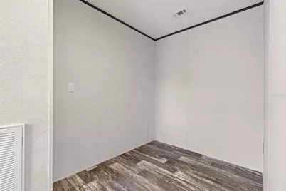 8426 Sweden Boulevard, Punta Gorda, FL 33982 - Photo 11