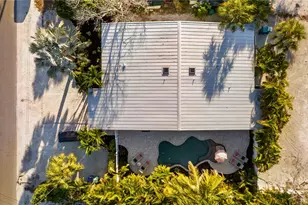 312 Hardin Ave, Anna Maria, FL 34216 - Photo 45