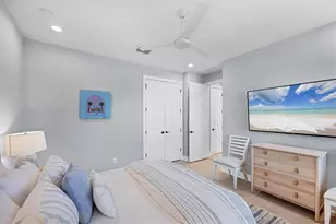 8020 Clearwater Ct, Sarasota, FL 34241 - Photo 19