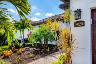 8020 Clearwater Ct, Sarasota, FL 34241 - Photo 3