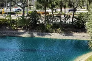 800 N Tamiami Trail, Sarasota, FL 34236 - Photo 11