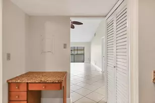 3629 Longmeadow, Sarasota, FL 34235 - Photo 13