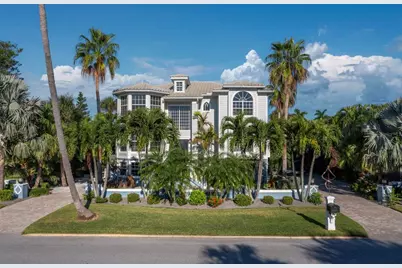 651 Broadway Street, Longboat Key, FL 34228 - Photo 3